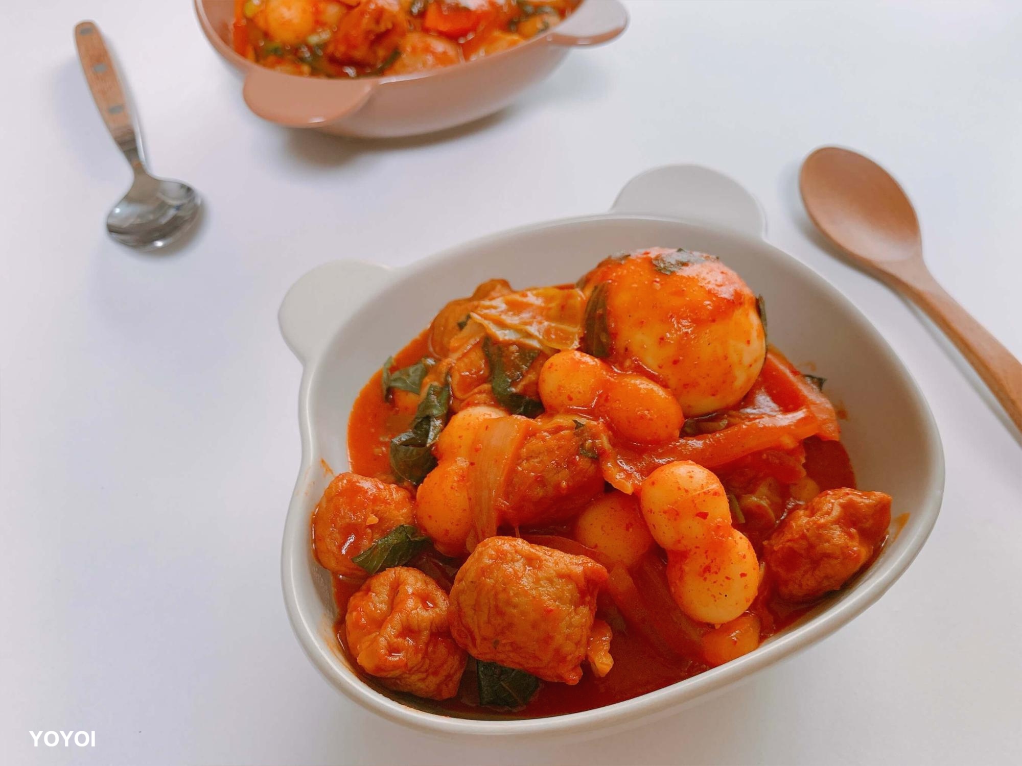 조랭이떡볶이