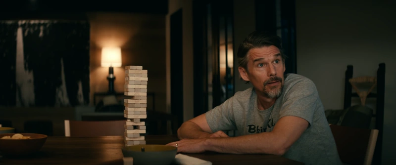 리브 더 월드 비하인드 출연진, 에단 호크