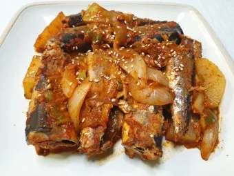 꽁치 통조림 무조림 김치찌개 맛있게 끓이는법_4