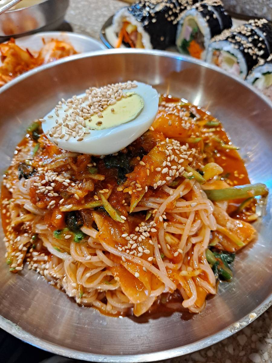 옥이네 비빔국수 비주얼