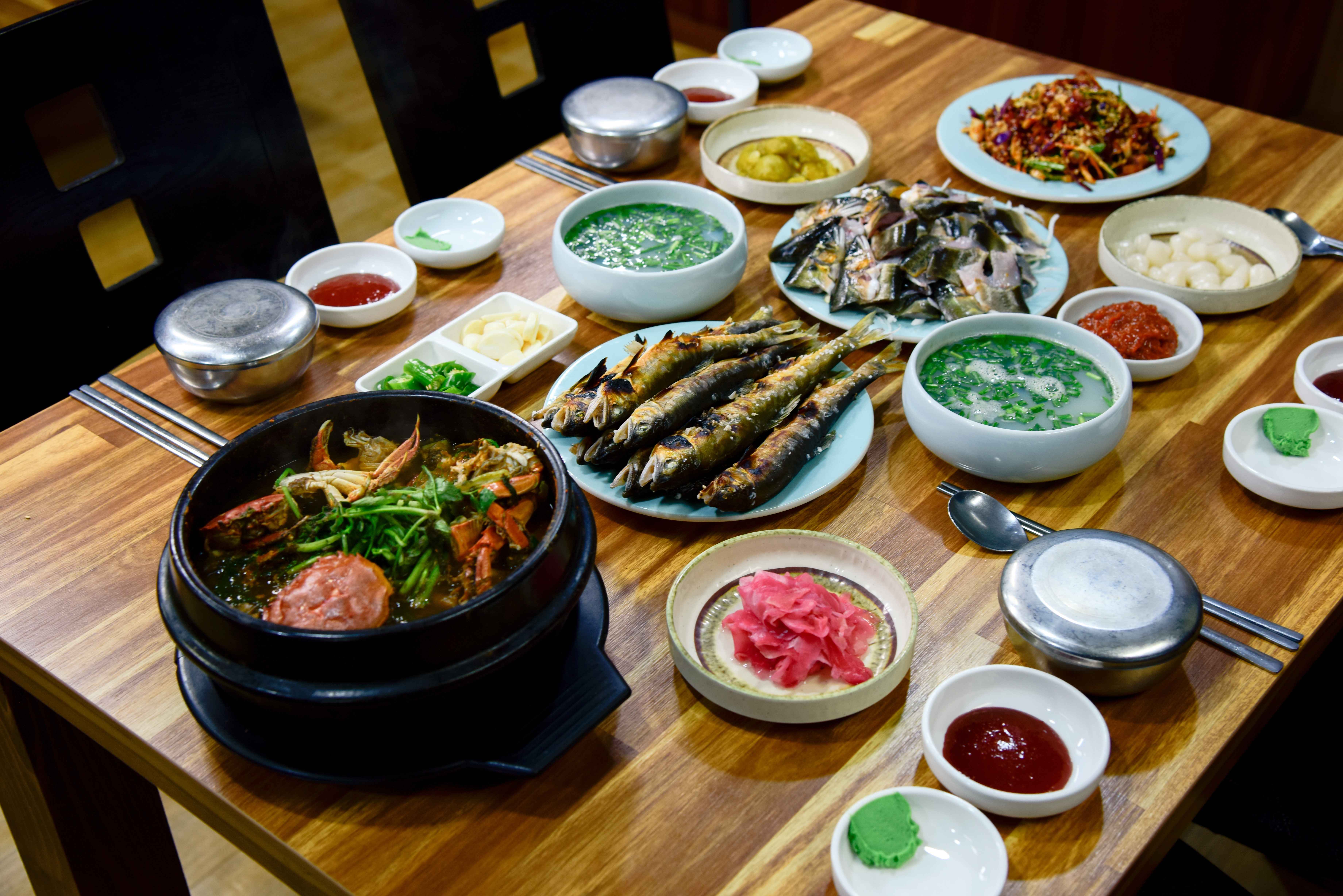 하동 여행, 봄꽃과 함께 즐기는 맛의 향연: 꼭 먹어봐야 할 4가지 별미