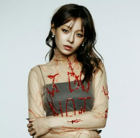 니카 프로필