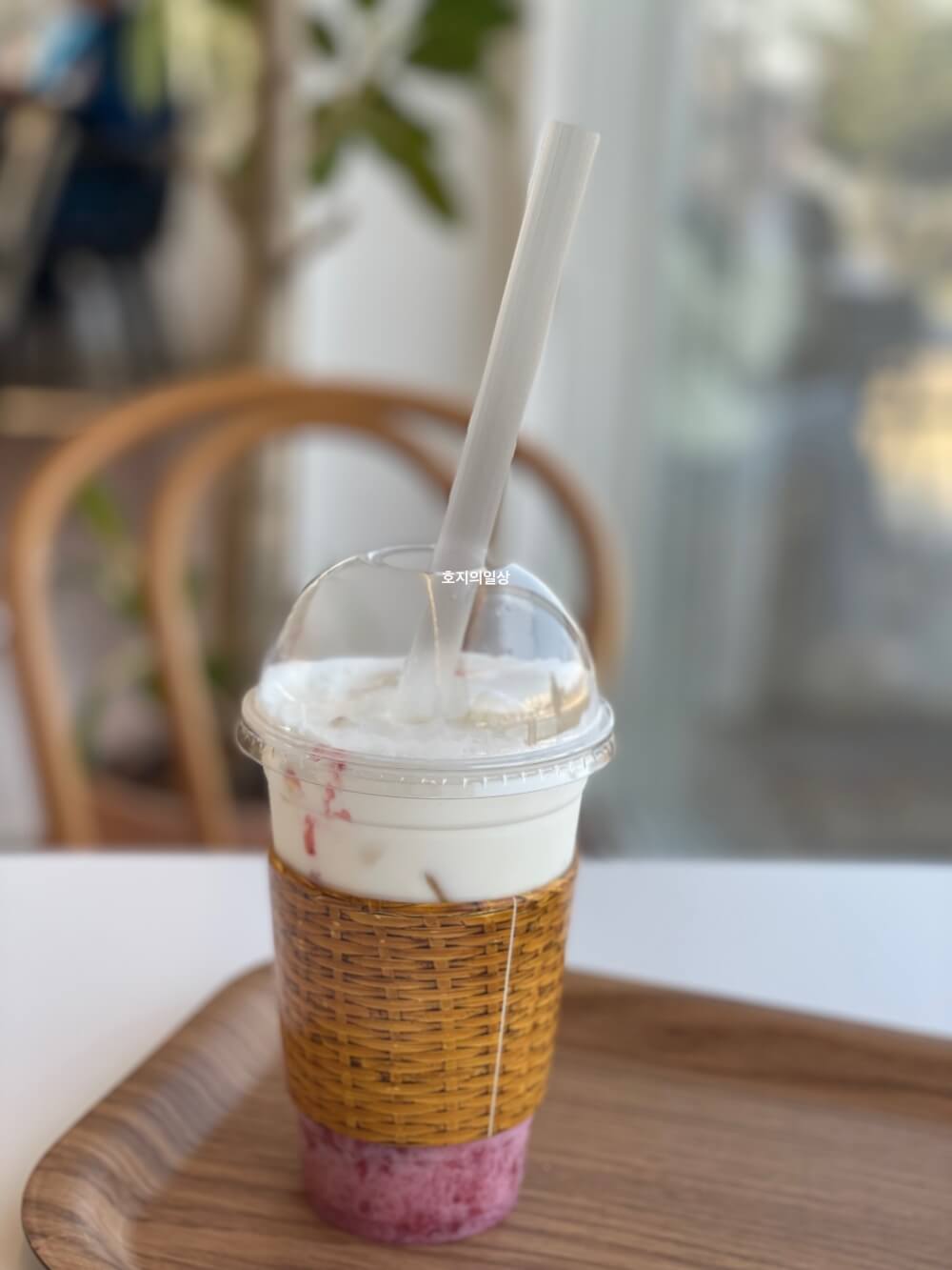 천안 서북 성거 커피 맛집 카페 이숲 - 수제 딸기 라떼