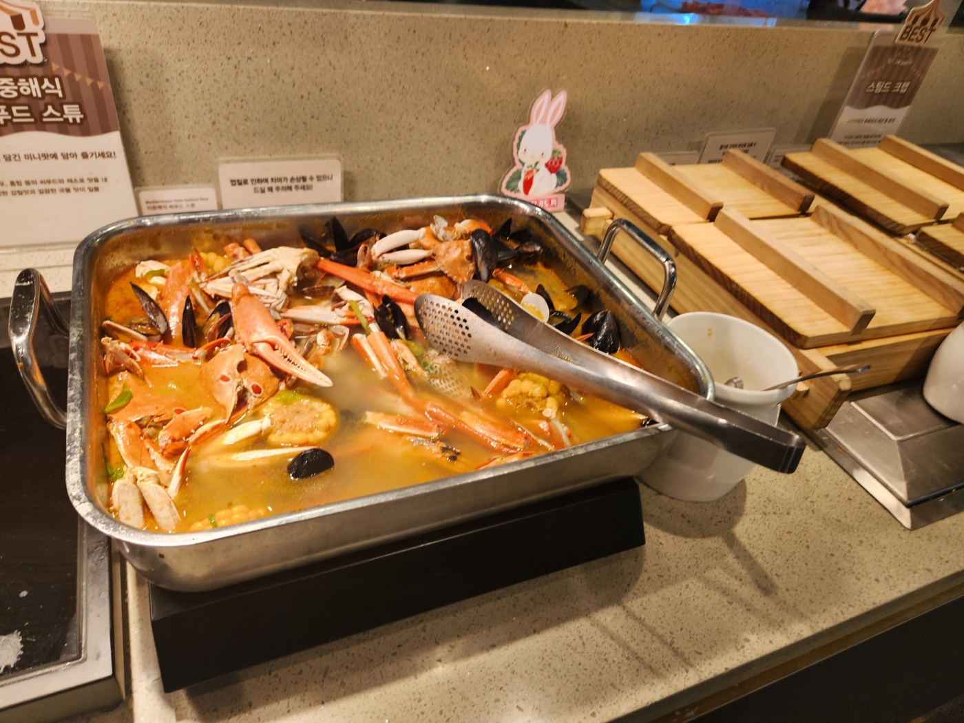 빕스 샐러드바 가격 프리미어 빕스 송도점 딸기축제&amp;#44; 와인 무료&amp;#44; 주말 런치