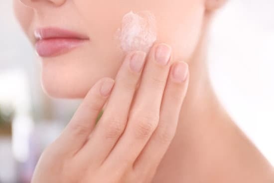 멜라토닝 크림 (Melatoning Cream)의 효능과 사용방법
