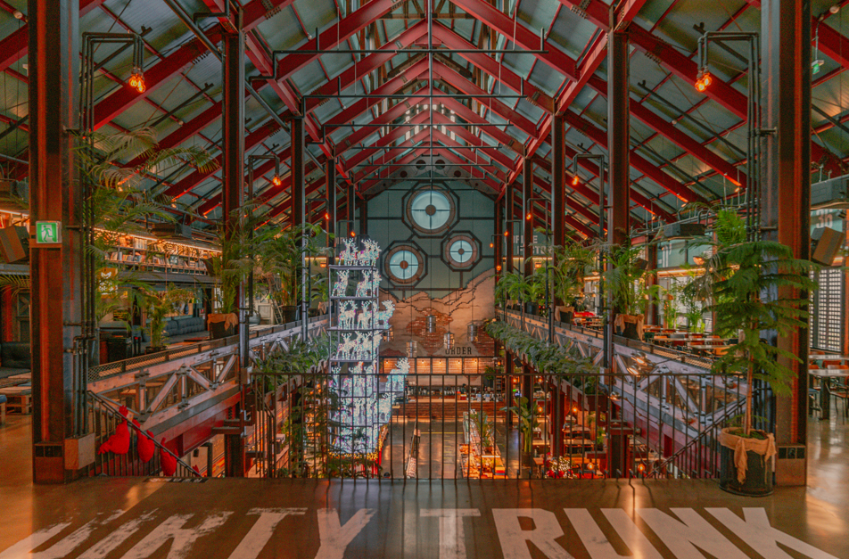 '더티트렁크' 카페 내 사진