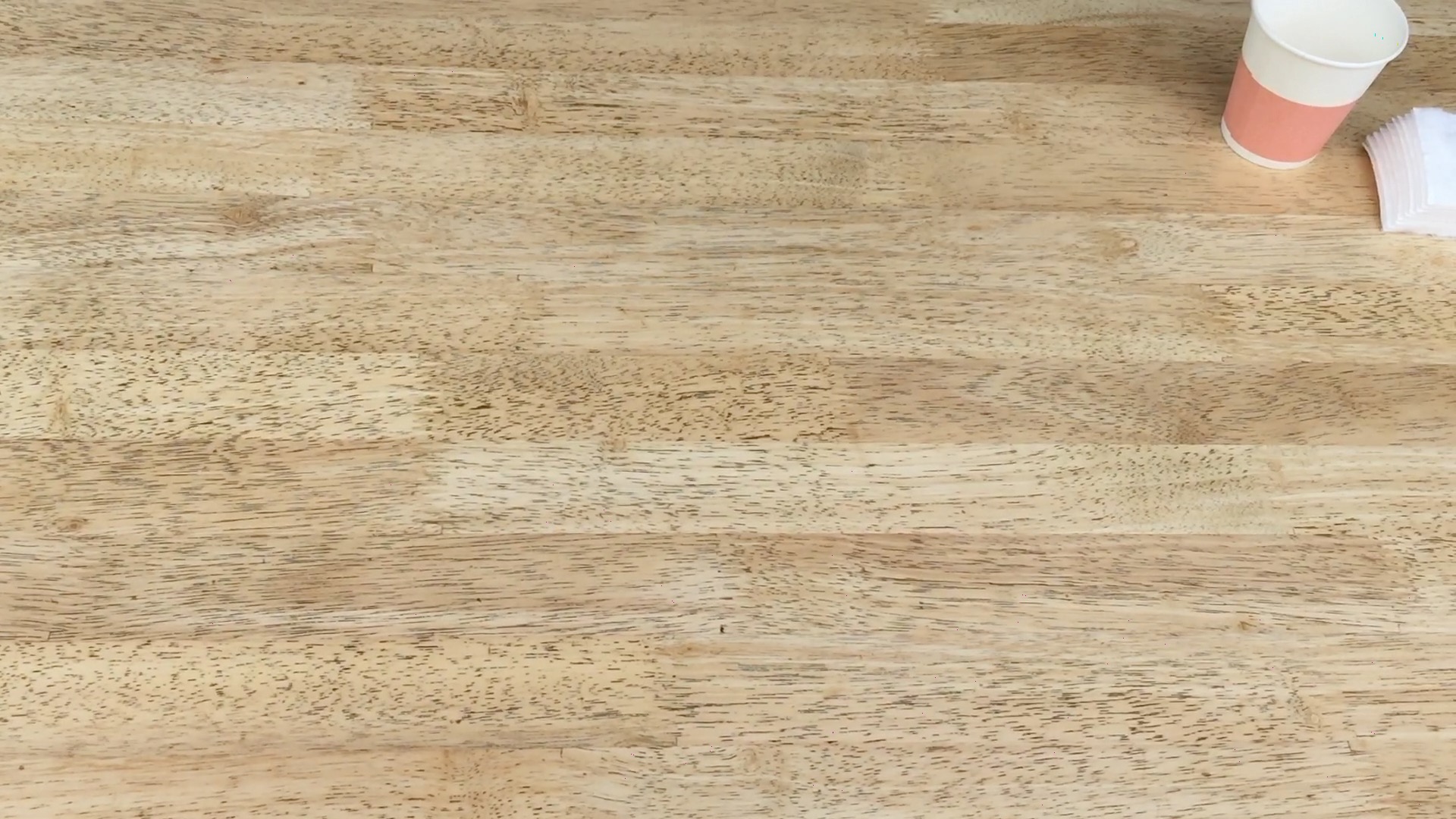 원목 상태로 바로 바니쉬 바르기