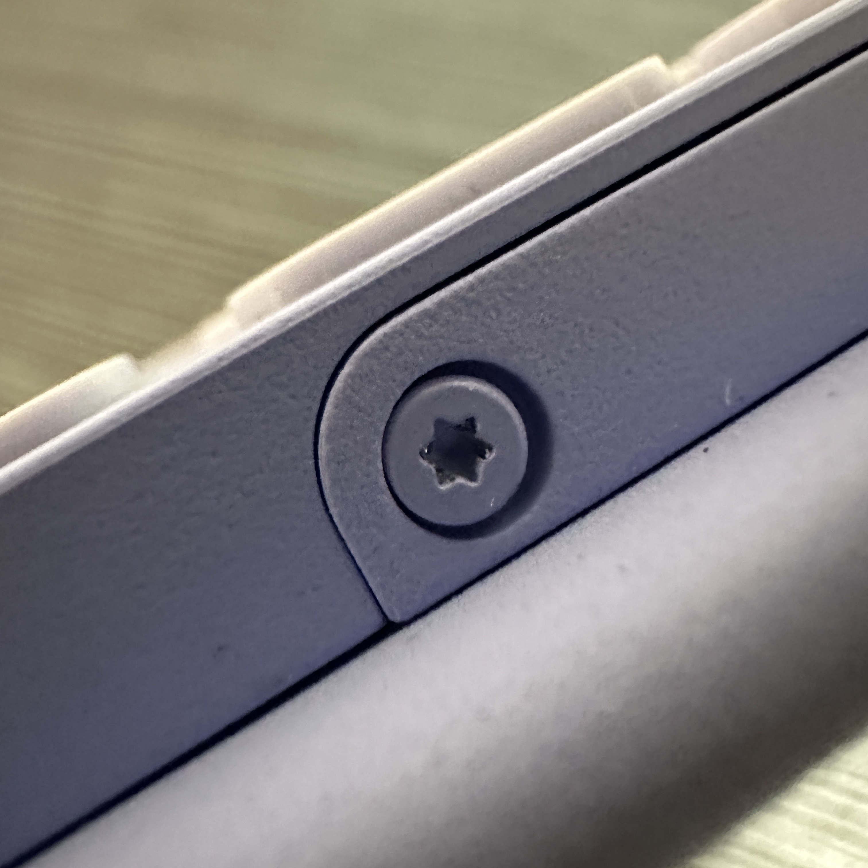 로지텍_키즈투고2_블루투스키보드_배터리교체