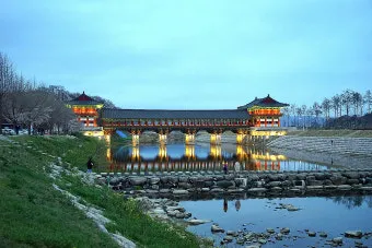 경주 가볼만한곳 베스트10 황리단길 대릉원 야경 산책로 추천_14