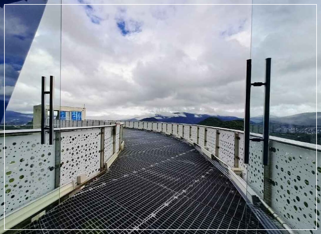 평창 가볼만한곳 베스트10 알펜시아 리조트 · 스키점프 전망대