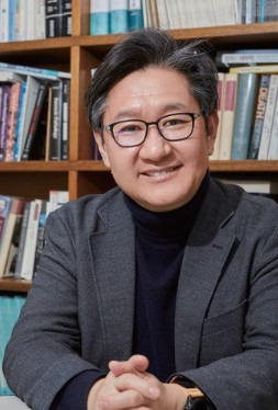 유성호 교수 나이 프로필