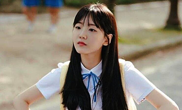 배우-조이현