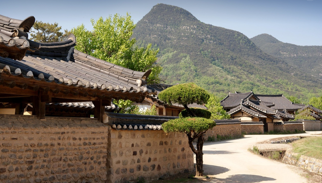 오랜 역사와 자연을 간직한 군위군 명소