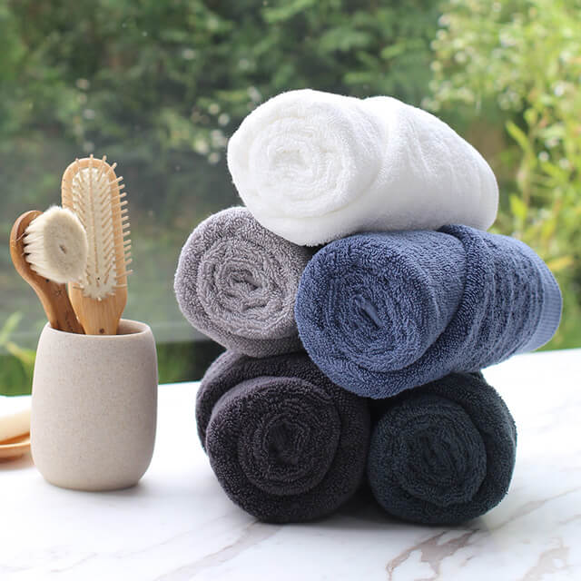 향기롭고 뽀송뽀송한 수건 