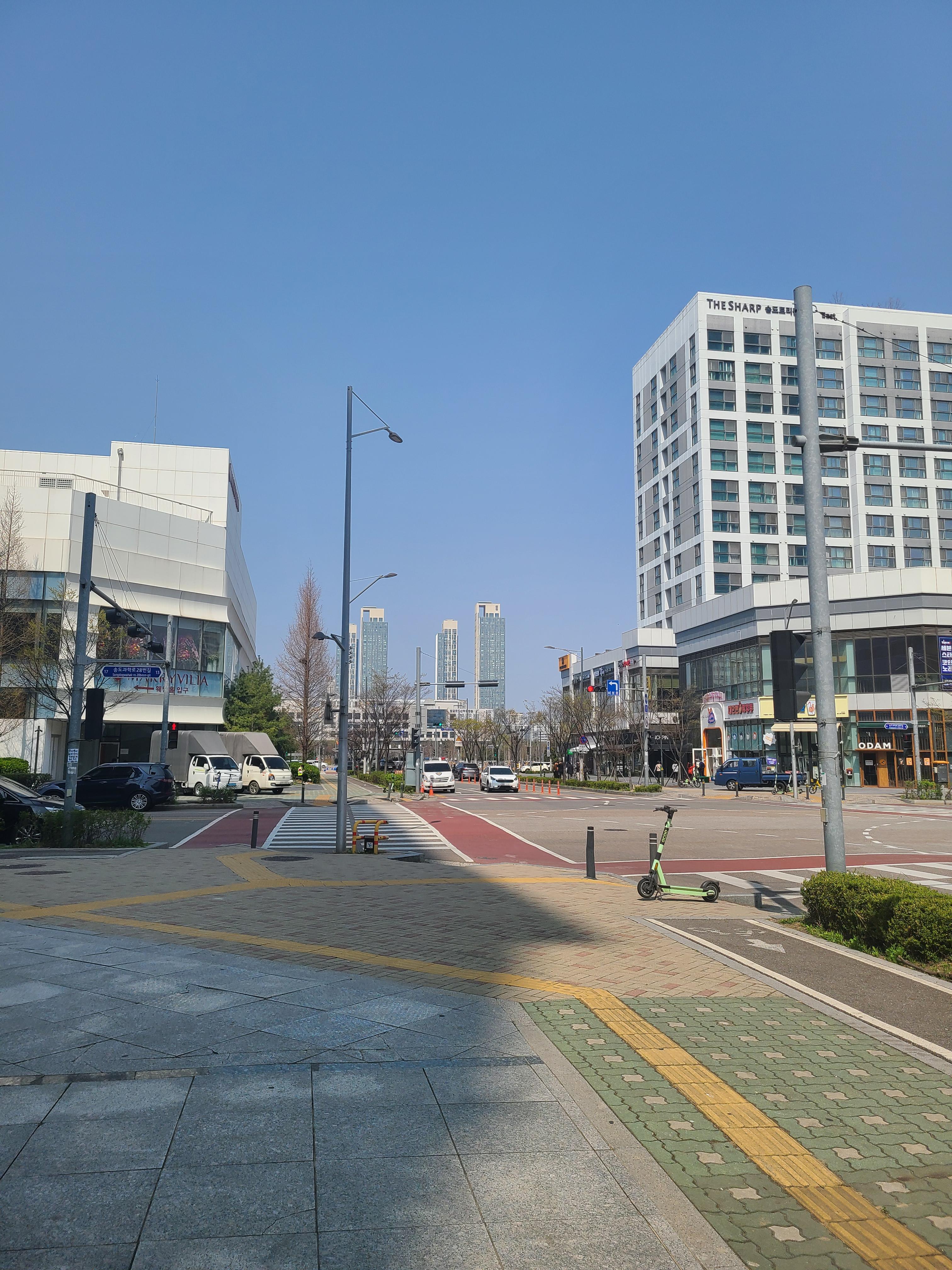 송도 테크노큐브 외관 및 주변환경7