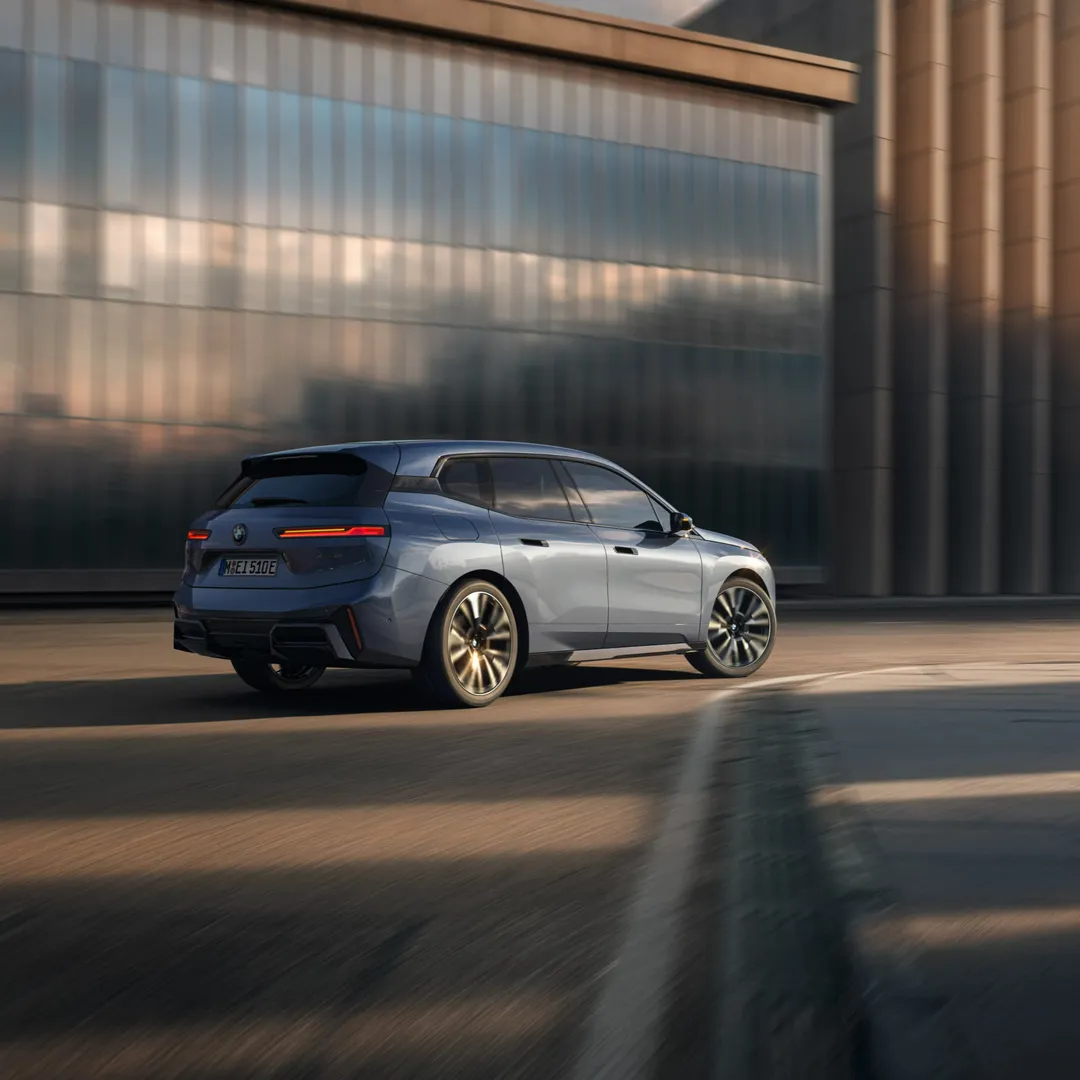 BMW IX 차량 내부, 외부 이미지