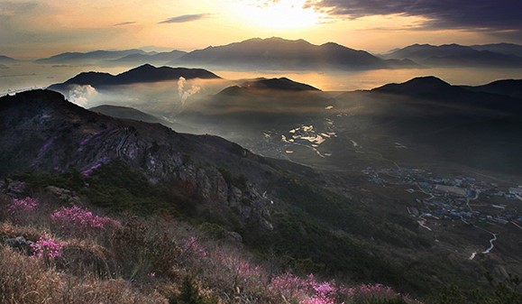 영취산