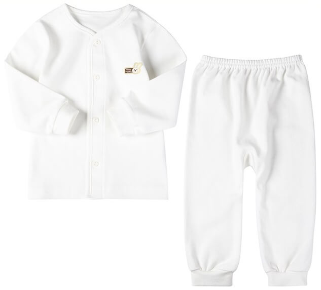 아기내복 선택의 모든 것: 따뜻하고 편안한 겨울 준비하기