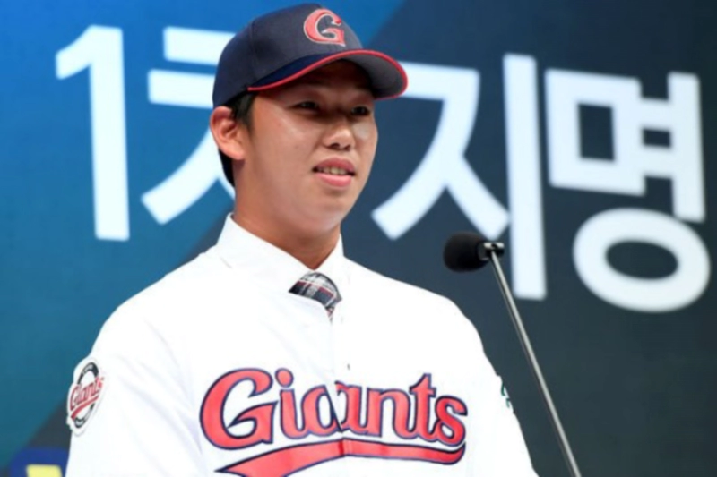 서준원 방출 미성년자 관련 범죄 혐의 및 서준원 나이 프로필 정리