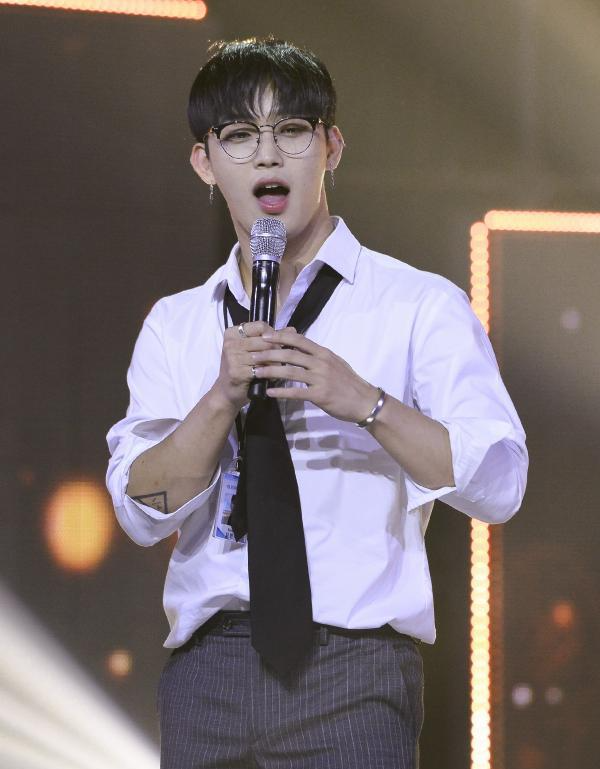 임현식-비투비-프로필-나이-복근-여자친구-열애설