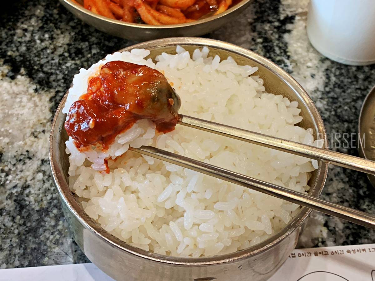 사당역맛집-순대국-순댓국-편백찜-순대-줄서는식당-어리굴젓-석박지-겨울음식추천