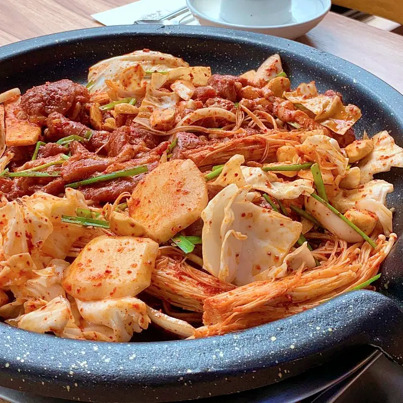 알밤 오리백숙, 밤 오리 누룽지백숙, 주물럭 공주 마곡사 맛집 추천 생방송투데이 리얼맛집 오늘방송 자족식당