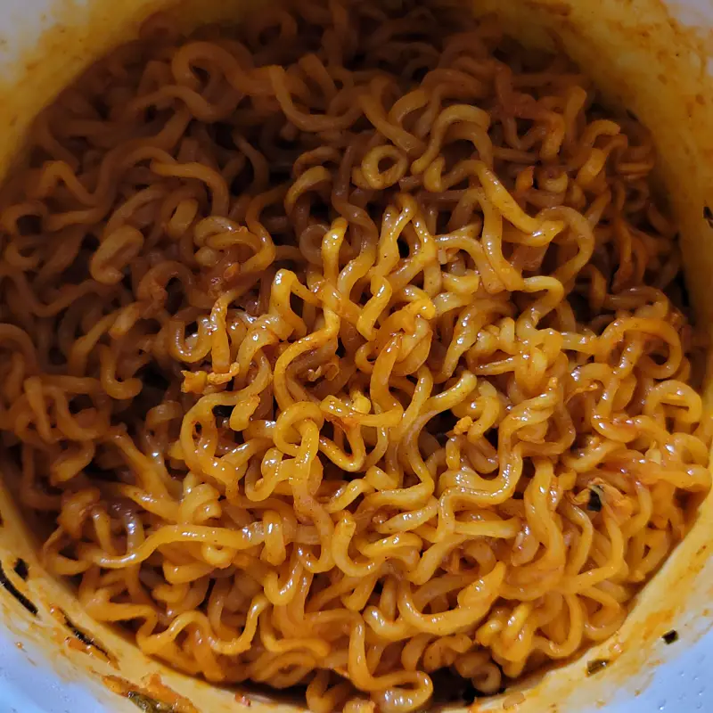 오뚜기-참깨라면-볶음면-사진