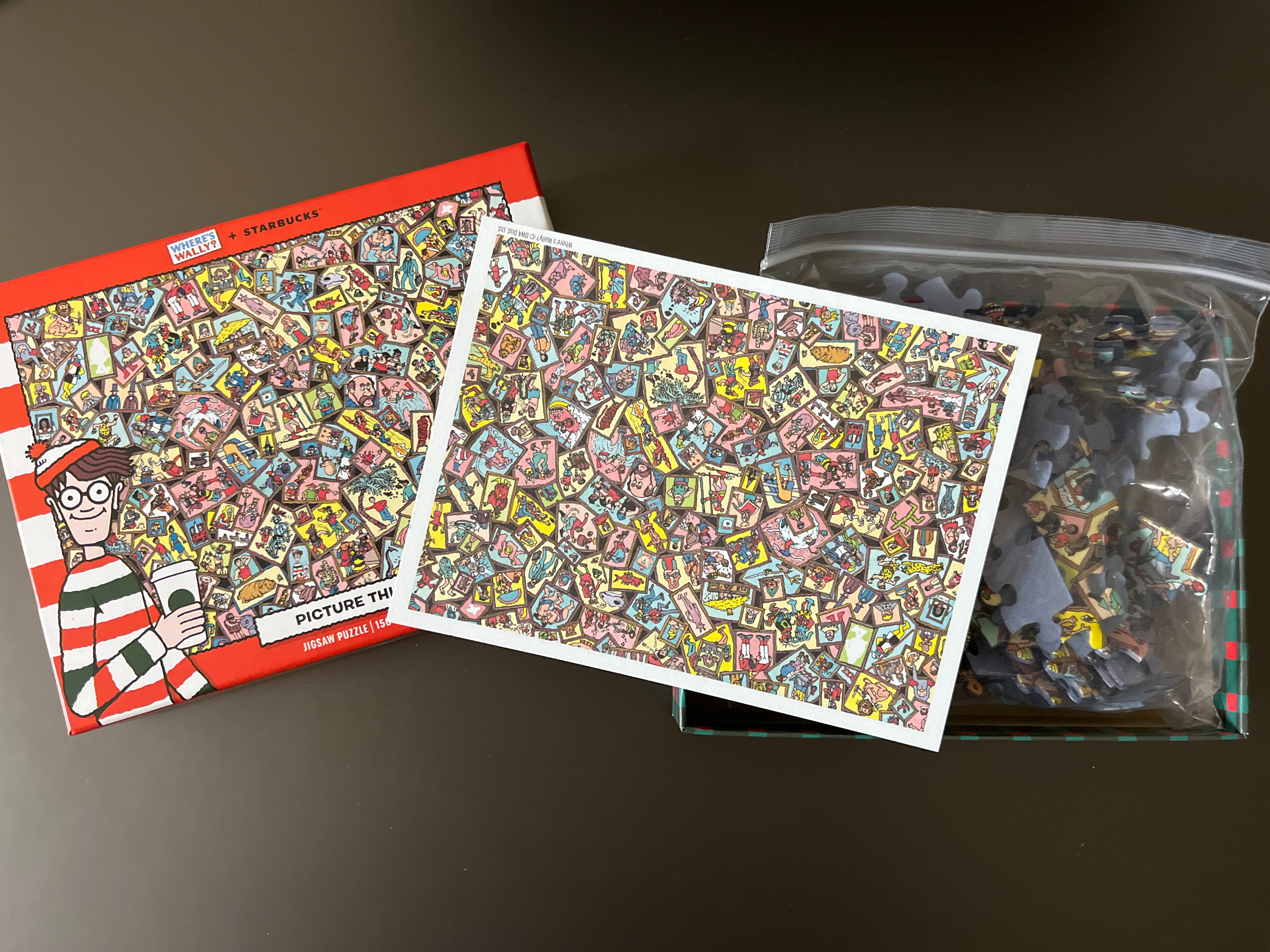 스타벅스 월리를 찾아라 퍼즐 언박싱 구성품