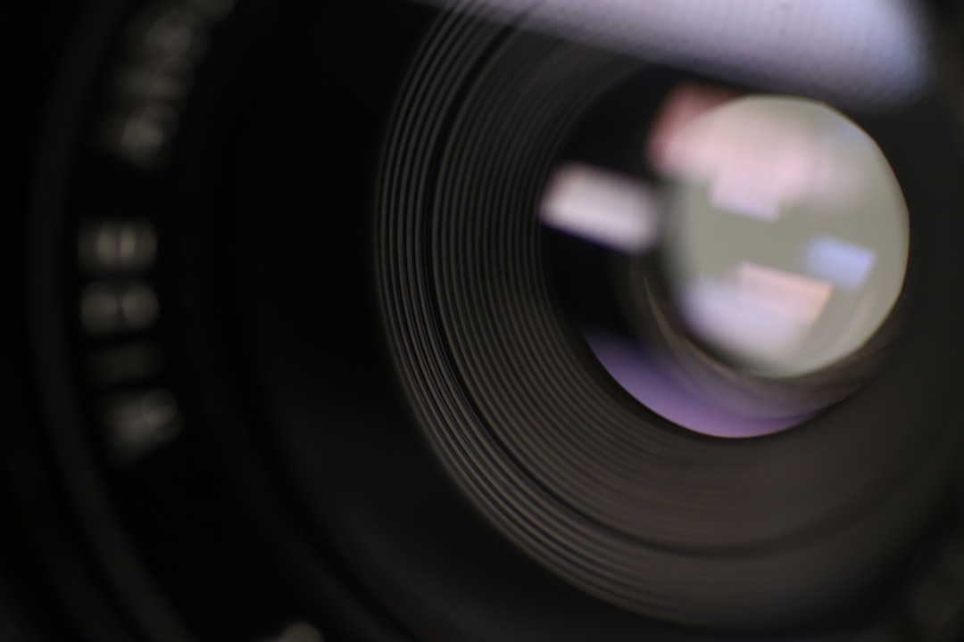 Lens