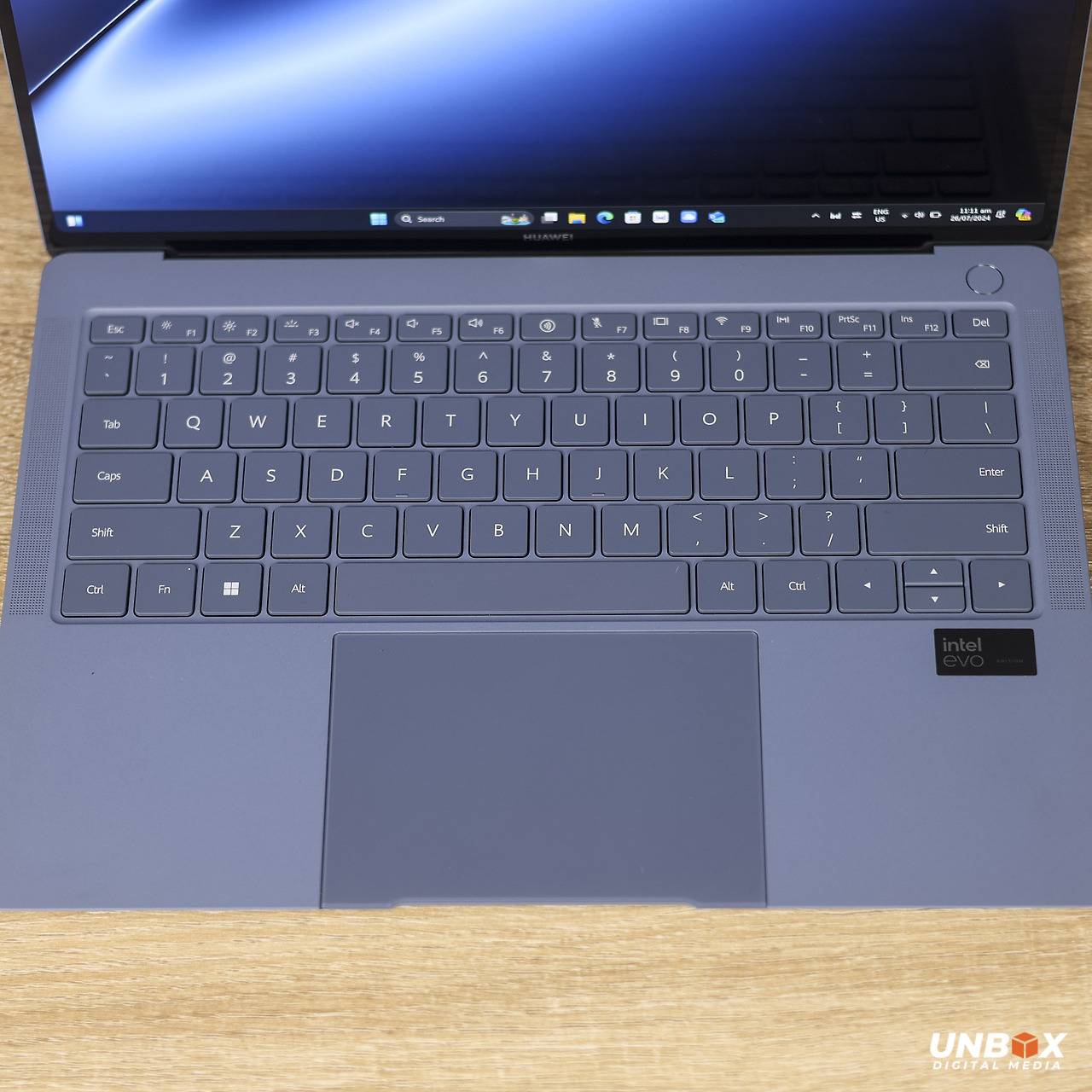 Ultrabook Premium Baru Huawei Saingan Kuat MacBook Pro