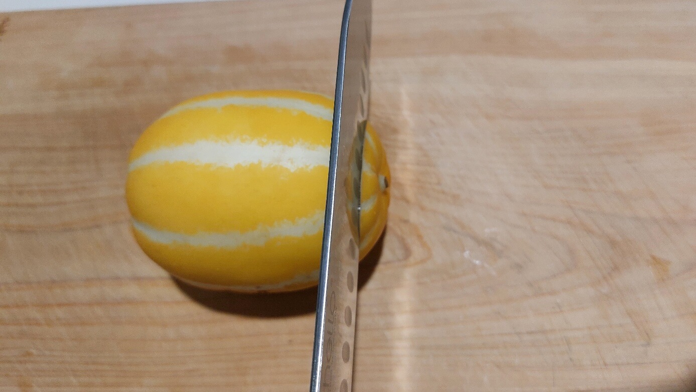 참외자르기 모습