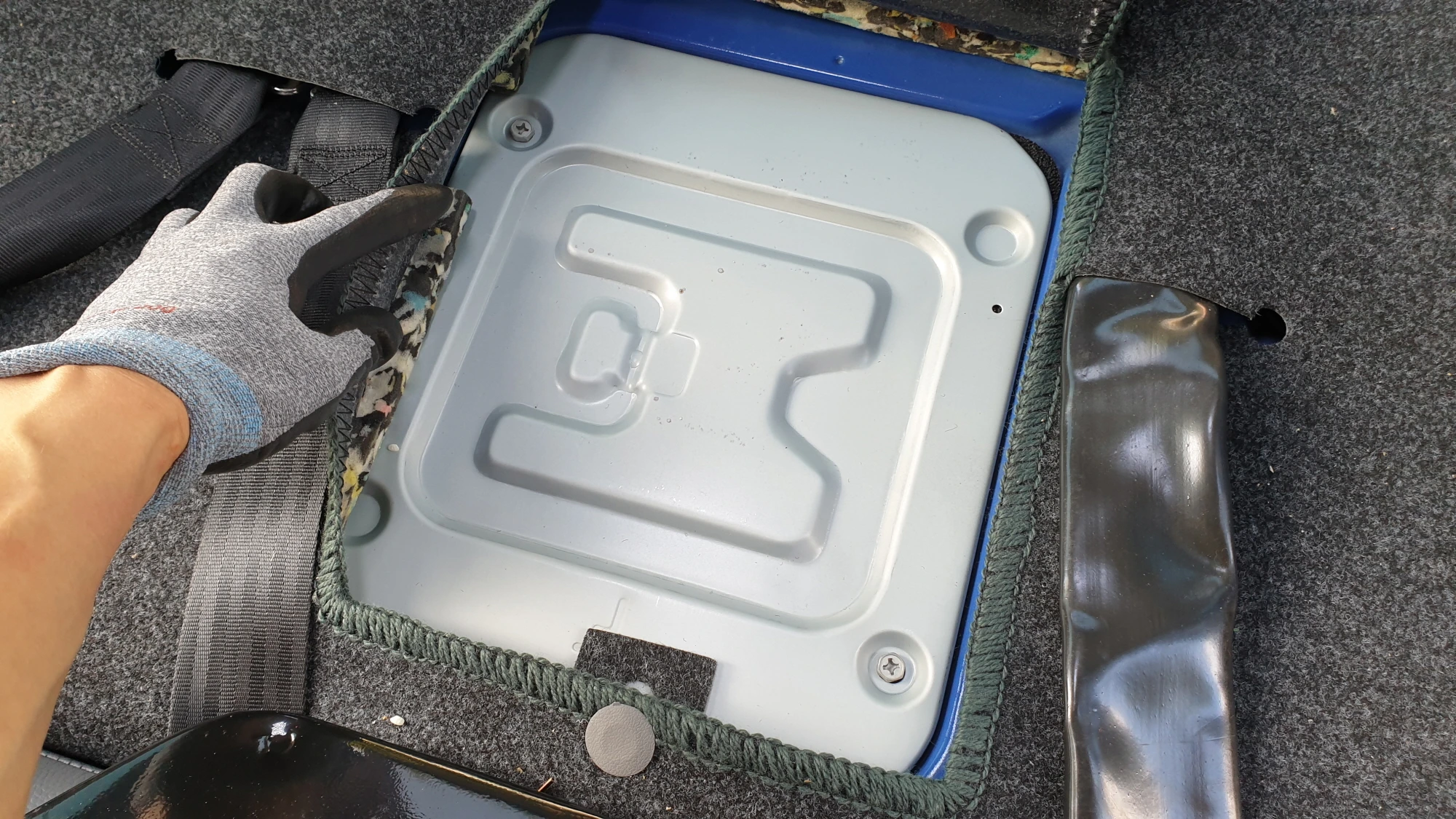 다마스 배터리 커버