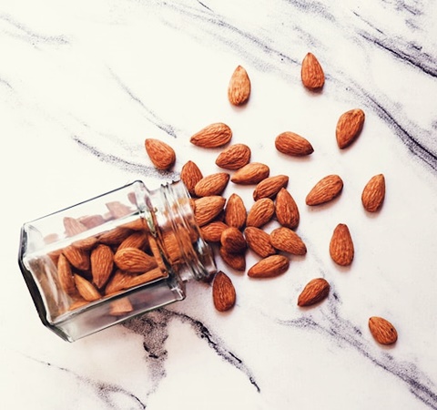 아몬드 하루 섭취량