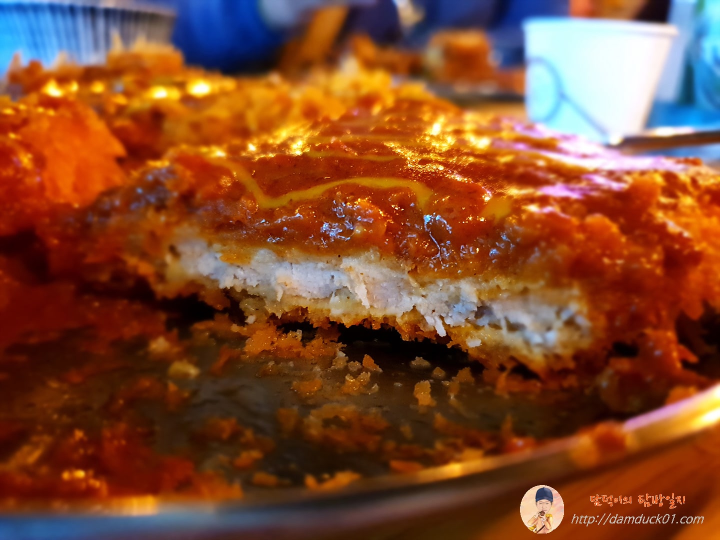 퓨전요리주점 당나귀 돈가스 단면