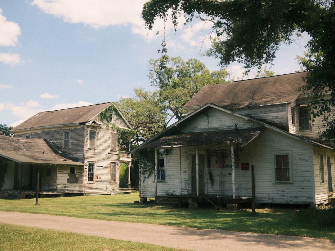 'House'
