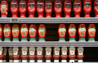 식료품점의-케첩