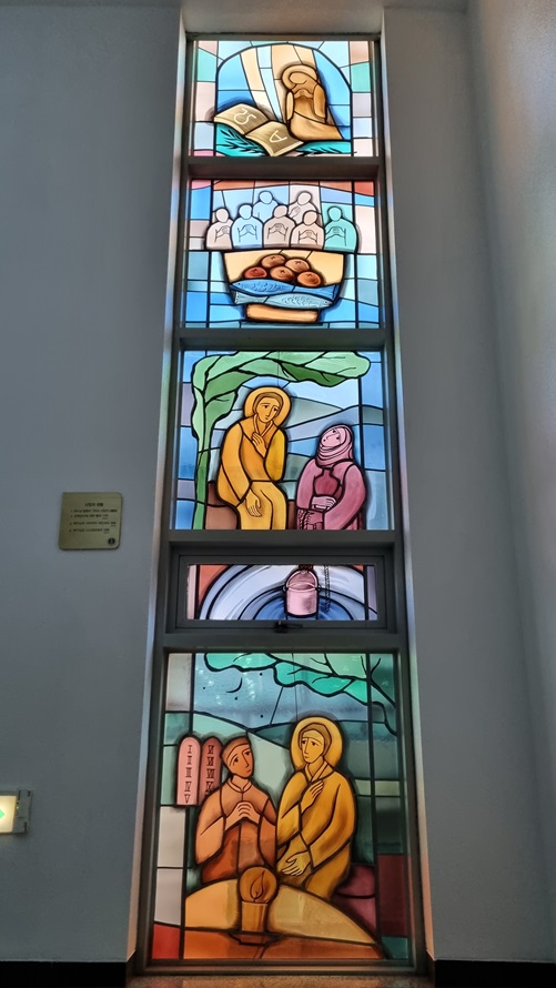 방배4동성당 스테인드글라스