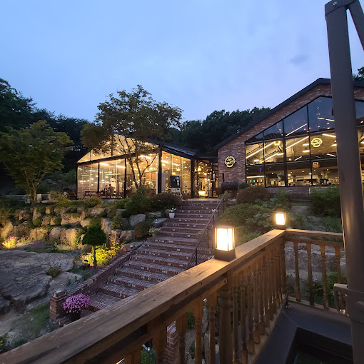 제천 텍사스 바베큐집 '카우보이그릴'