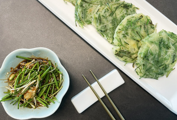 3월에 먹으면 좋은 제철 음식의 종류 Top 10 (봄철 음식) 두릅 냉이 쭈꾸미 취나물 씀바귀 바지락 달래 소라 부추 쑥