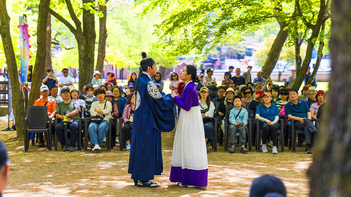 2026 영월 단종문화제
4월 24~26일 무료 입장,
불꽃&middot;드론쇼까지