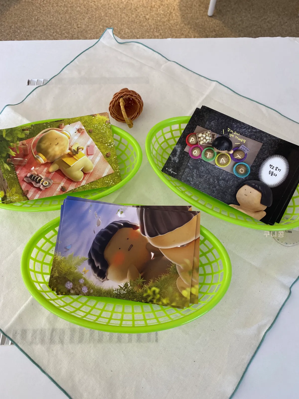 강릉-여행일정-소품샵-투어-귀여운-감자-캐릭터가-있는-삶은감자