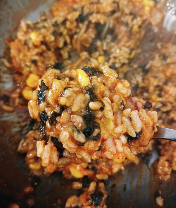 현선이네 볶음밥 한숟갈