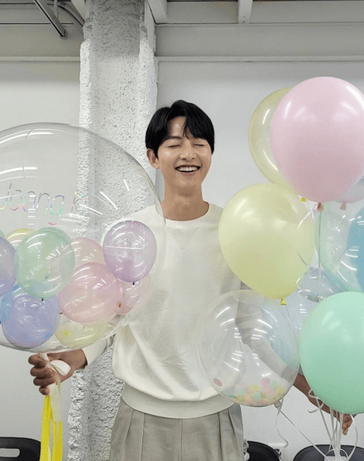 송중기