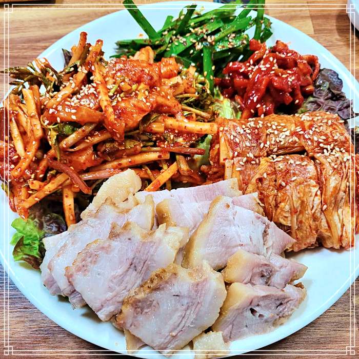 생방송 오늘저녁 시청, 북창동 서울에서 느끼는 바다의 향, 윤기 자르르 굴 보쌈 맛집