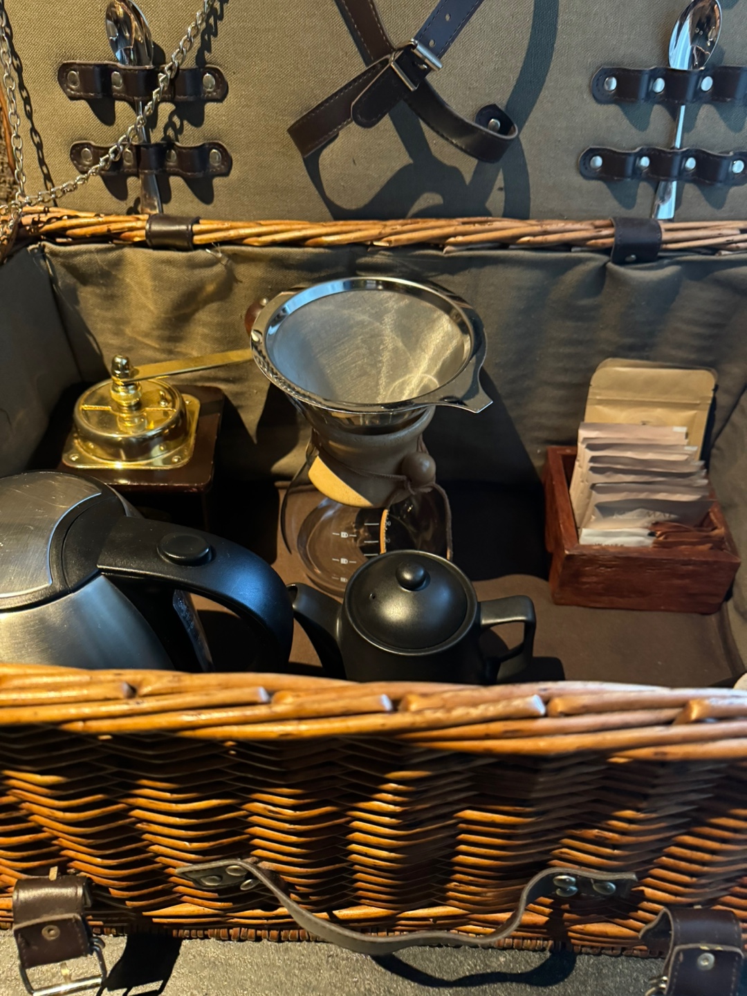 Clay Pool Cottage room