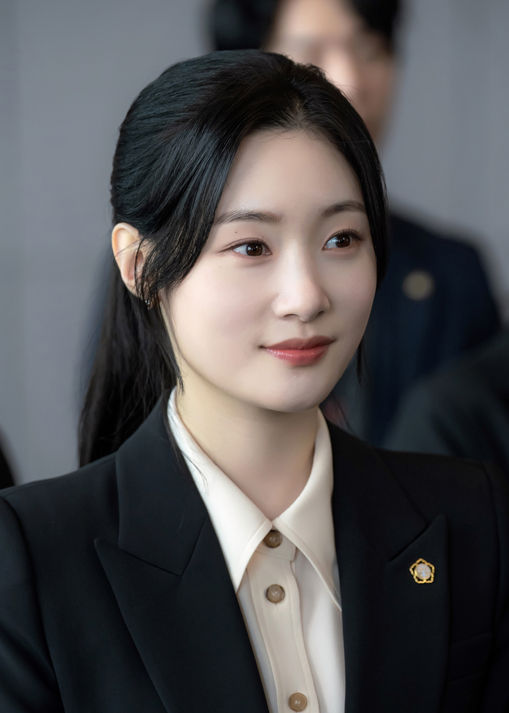 강효민: 이상과 현실 사이 신입 변호사