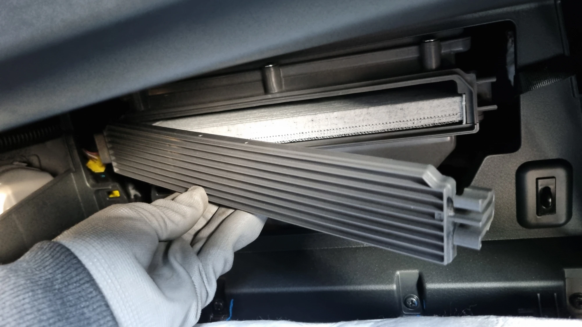 에어컨필터 커버 끼우는 방향