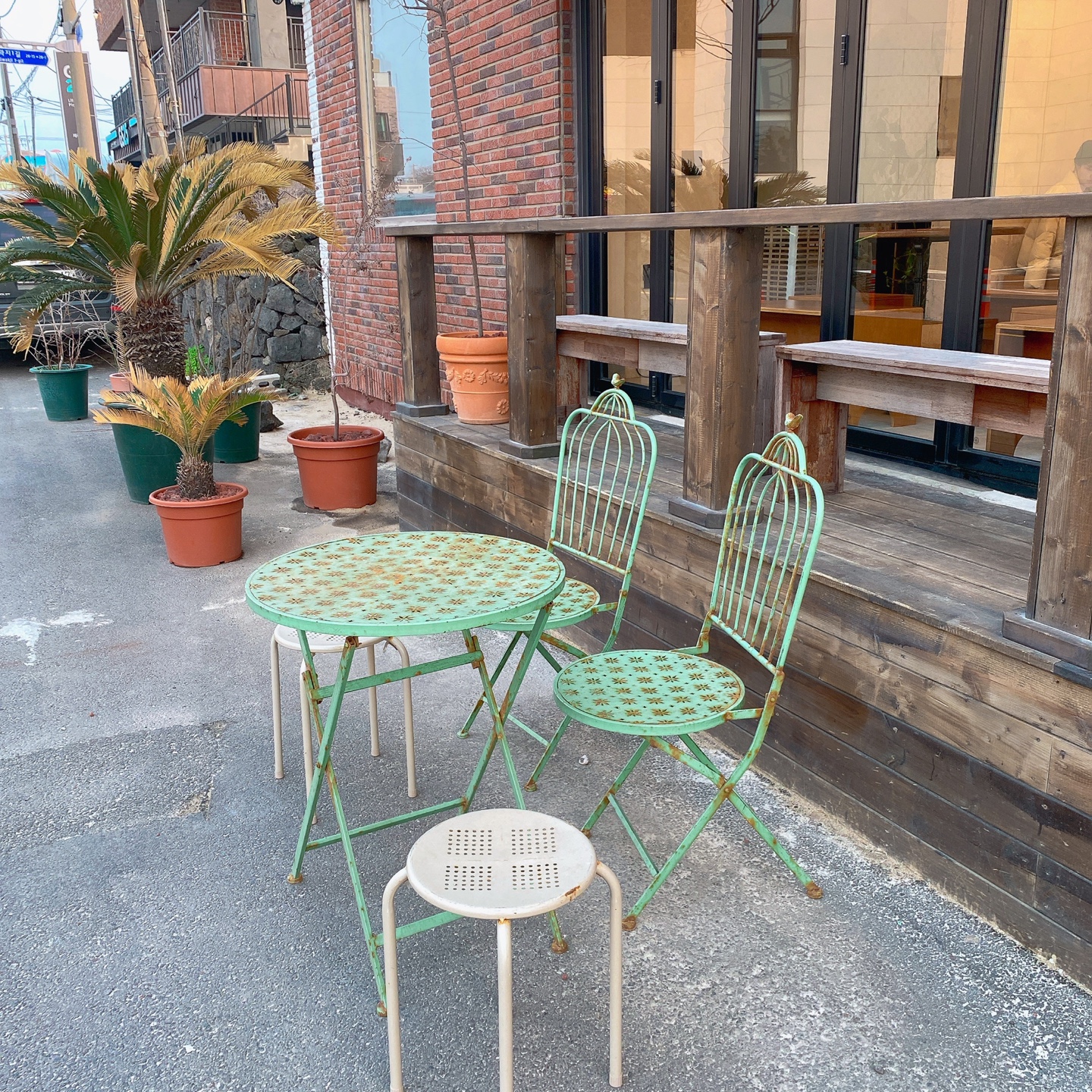 제주 곽지해수욕장 빨간벽돌 주택개조 카페 쿠이