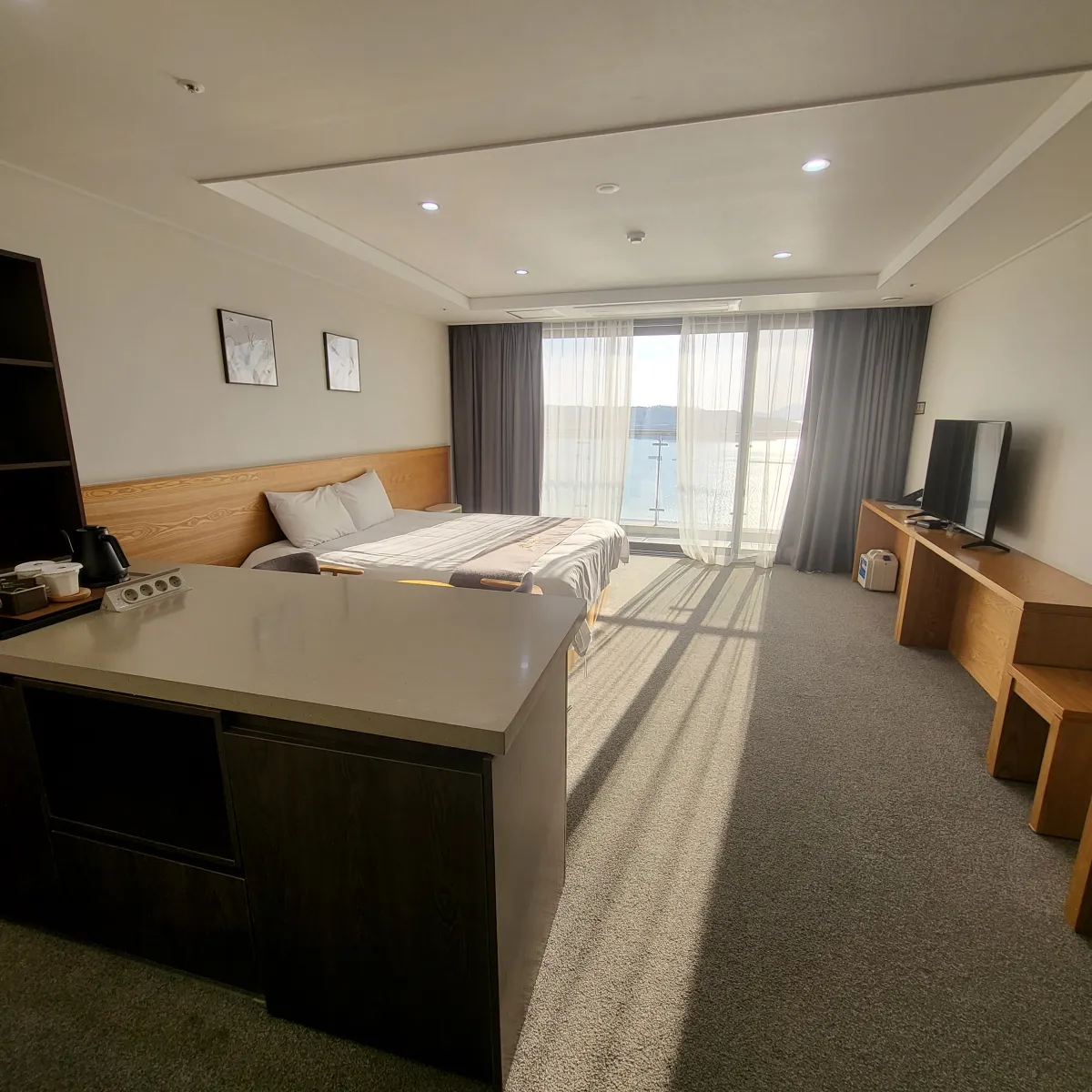 문을-열면-만날-수-있는-오션뷰