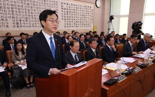 장경태 국회의원 국회의원 프로필과 재판 쟁점 관련 사진